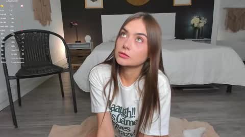 Alanna Cute Russell online show from 11-06-25, 07:59