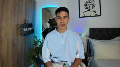 alannaughty_ online show from 08-06-26, 11:06