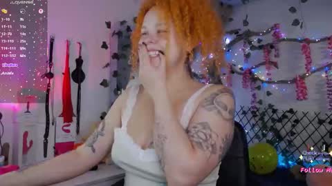 Snapshot of alaska_colors chatting on 10-01-25, 12:44 Caro online show from 10-01-25, 12:44