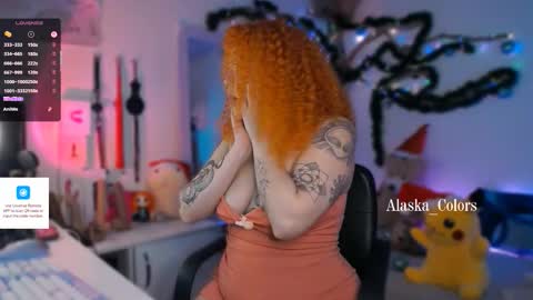 Snapshot of alaska_colors chatting on 12-05-25, 04:58 Caro online show from 12-05-25, 04:58