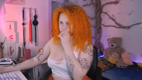 Snapshot of alaska_colors chatting on 01-12-26, 03:28 Caro online show from 01-12-26, 03:28