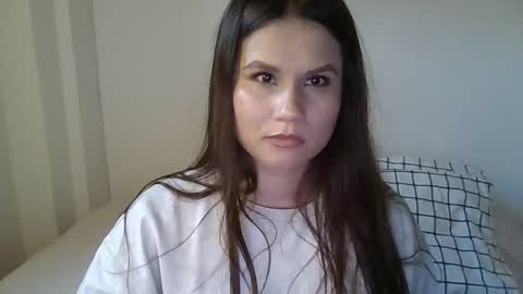 alba_toro535670 online show from 02-25-25, 12:03