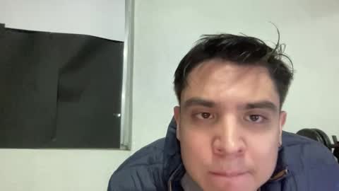 Snapshot of alber753713 chatting on 06-10-26, 05:50 alber753713 online show from 06-10-26, 05:50