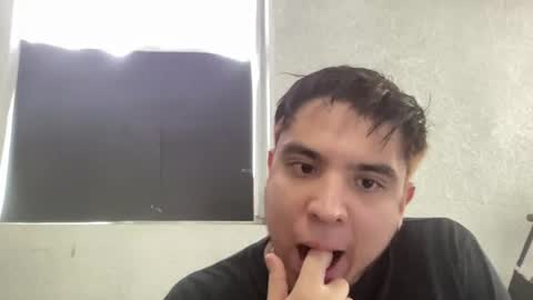 Snapshot of alber753713 chatting on 06-16-26, 05:48 alber753713 online show from 06-16-26, 05:48