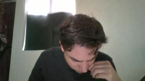 Snapshot of alber753713 chatting on 07-01-26, 01:13 alber753713 online show from 07-01-26, 01:13