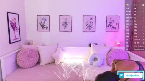 Alejandhra online show from 05-22-26, 02:01