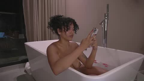 O.F alejandra h1998 stream 300 pm - 1100 pm online show from 12-21-24, 06:41