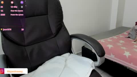 Snapshot of alejandra_milf_ chatting on 07-09-26, 06:12 alejandra online show from 07-09-26, 06:12