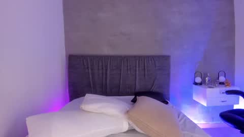 Snapshot of alejandrarojas_ chatting on 06-13-26, 12:58 Alejandra online show from 06-13-26, 12:58