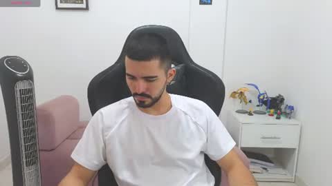 alejandroo_7 online show from 07-16-26, 07:31