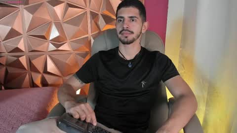 Alejo  online show from 04-08-26, 04:12