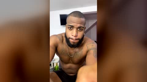Snapshot of alejo_21cm chatting on 06-03-26, 04:59 alejo_21cm online show from 06-03-26, 04:59
