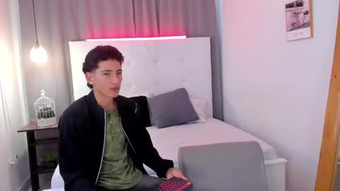 alejo_exotic online show from 05-09-26, 12:21