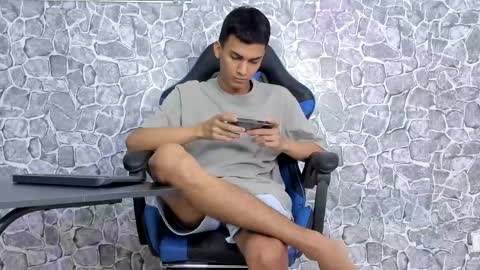 alejo peverell online show from 05-25-26, 07:09