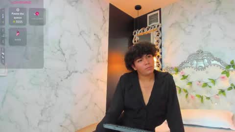 Snapshot of alejofoxx18 chatting on 02-05-25, 07:31 Alejandro or Alejo online show from 02-05-25, 07:31
