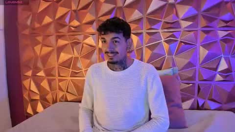 aleking13 online show from 10-17-25, 12:08