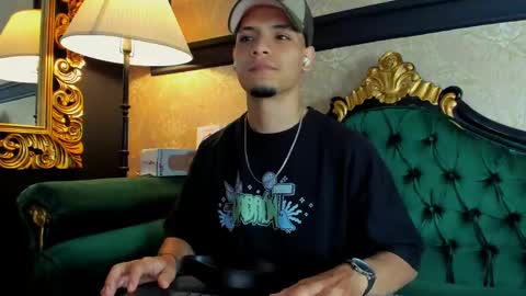 Alessandro King online show from 05-13-26, 07:55