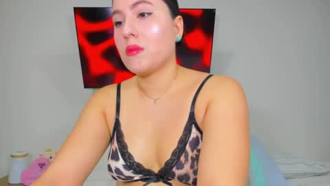 alessandra_0 online show from 06-23-26, 02:09