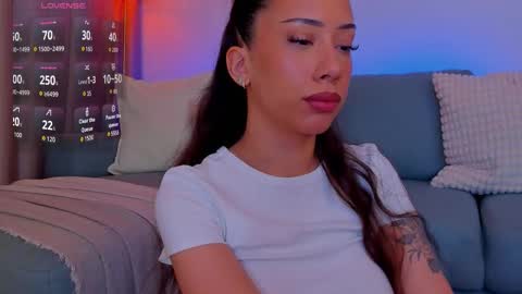 Snapshot of alessandracrystal chatting on 01-08-26, 03:25 AlessandraCrystal online show from 01-08-26, 03:25