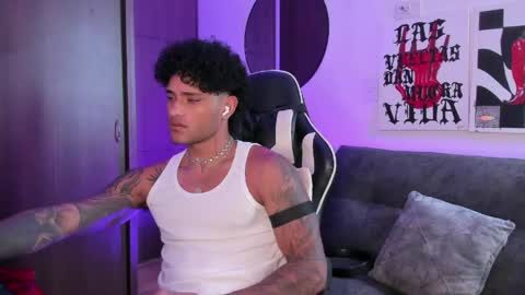 Alessandro Vanni online show from 04-14-26, 02:12