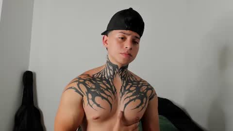Snapshot of alessandro_wolf chatting on 06-28-26, 03:12 Alessandro online show from 06-28-26, 03:12