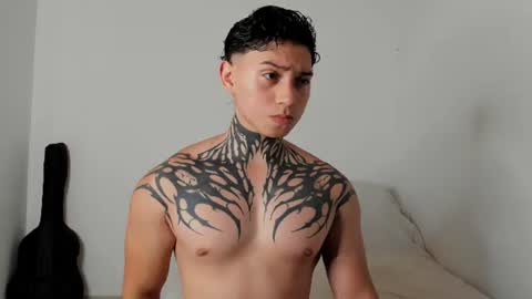 Snapshot of alessandro_wolf chatting on 07-12-26, 10:34 Alessandro online show from 07-12-26, 10:34