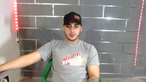 Snapshot of alessandrobooy chatting on 06-25-26, 07:13 alessandro online show from 06-25-26, 07:13