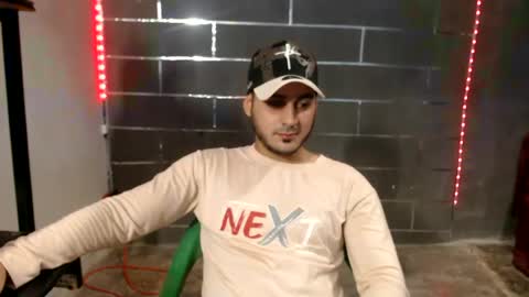Snapshot of alessandrobooy chatting on 07-07-26, 06:47 alessandro online show from 07-07-26, 06:47