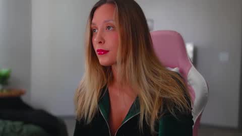 alex  online show from 02-27-25, 05:36