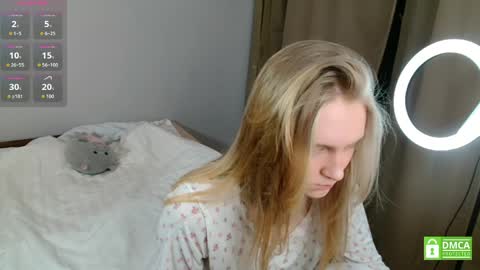 Alex online show from 04-09-26, 08:53