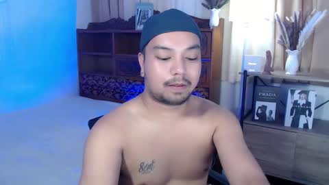 Steve online show from 04-09-26, 07:36