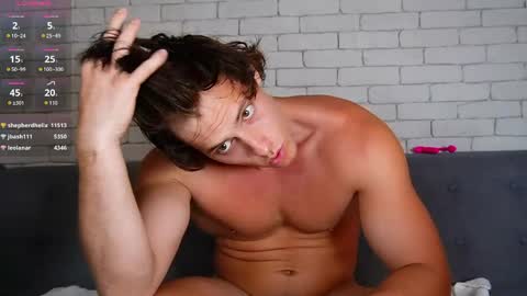 Snapshot of alex_islive chatting on 04-28-26, 08:14 Alex Stone online show from 04-28-26, 08:14
