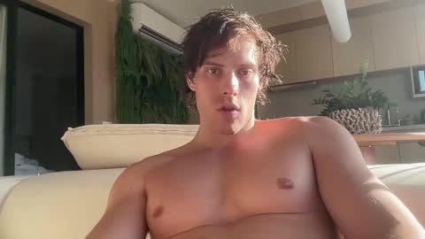 Snapshot of alex_islive chatting on 05-05-26, 06:49 Alex Stone online show from 05-05-26, 06:49