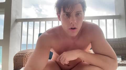 Snapshot of alex_islive chatting on 05-26-26, 02:46 Alex Stone online show from 05-26-26, 02:46