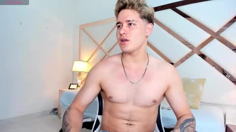 Alex  online show from 03-12-26, 07:31