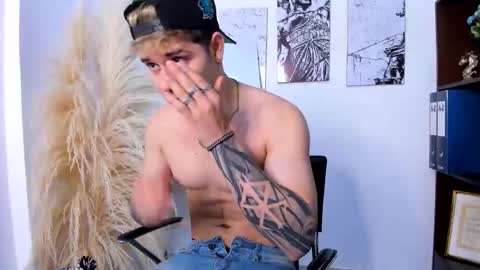 Alex  online show from 03-30-26, 08:21