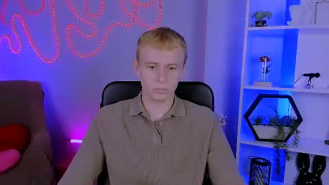 Alex online show from 07-08-26, 12:09