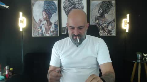 Alex Saints online show from 05-20-26, 02:23
