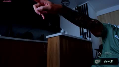 Alex Wolf online show from 03-26-26, 09:31