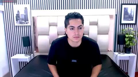 you wolft hehe  online show from 03-19-26, 12:09