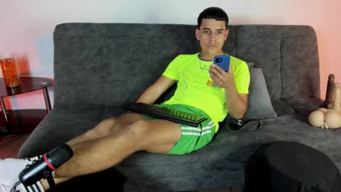 Alex Woll online show from 11-02-25, 07:16