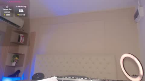 Snapshot of alexa__11 chatting on 06-30-26, 01:01 alexa__11 online show from 06-30-26, 01:01