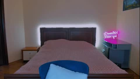 Alexa online show from 03-25-26, 10:38