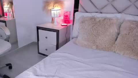 alexa_tobar online show from 03-27-26, 08:08