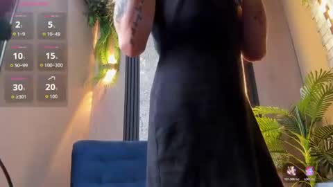 Snapshot of alexaa_carter chatting on 06-11-26, 12:32 Alexa online show from 06-11-26, 12:32