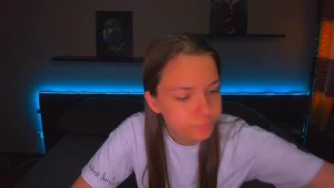 angel online show from 05-19-26, 02:18