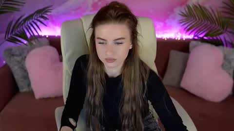 Snapshot of alexafleur chatting on 03-18-26, 07:11 alexafleur online show from 03-18-26, 07:11