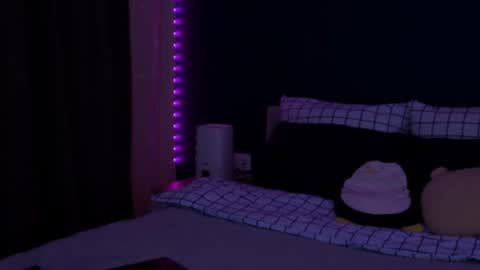 Snapshot of alexamason chatting on 06-14-26, 02:57 Alexa Mason online show from 06-14-26, 02:57