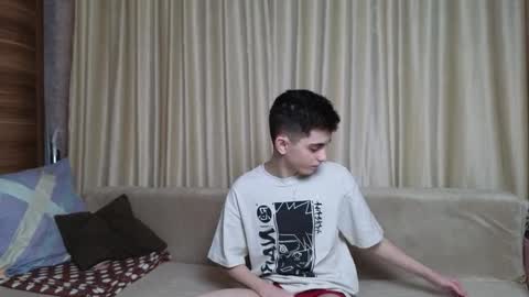 Snapshot of alexander_18_xxl chatting on 04-08-26, 05:13 Alexander online show from 04-08-26, 05:13