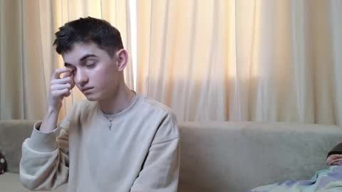 Snapshot of alexander_18_xxl chatting on 04-12-26, 08:30 Alexander online show from 04-12-26, 08:30